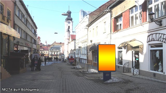 Сітілайт 1.2x1.8,  вул.Волошина(Райффайзенбанк), піш.зона, напр.-вулКорзо