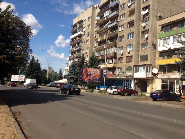 Щит 6x3,  вул.Л.Толстого ,33 , напрям-пл.Ш.Петефі